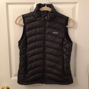 Patagonia Women’s lightweight down vest
